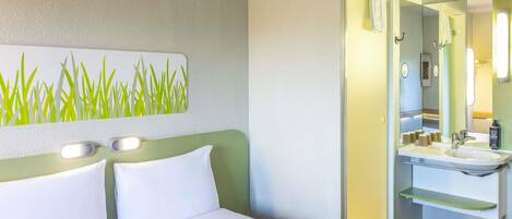 Bureau, Wi-Fi gratuit, draps fournis