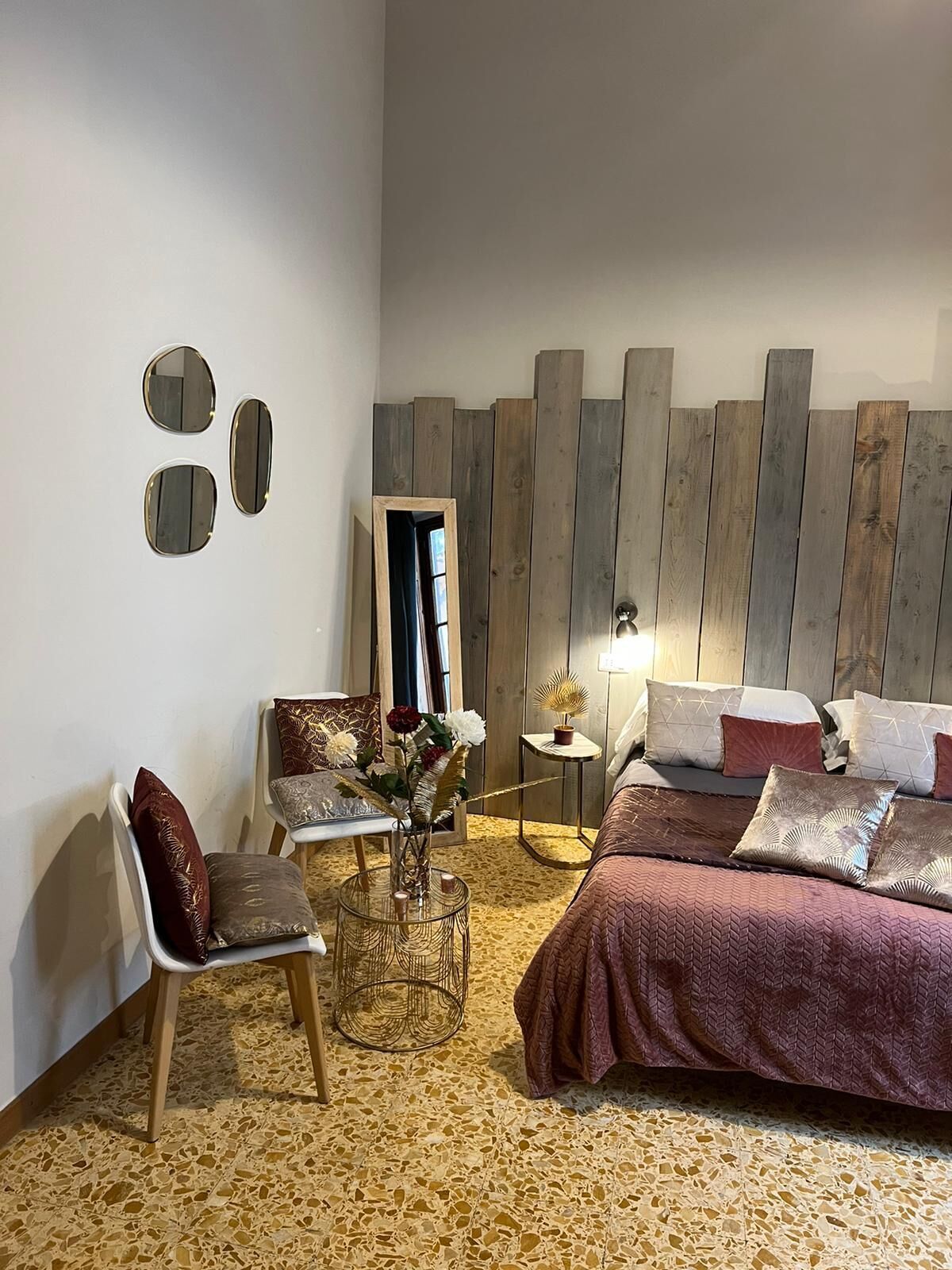 Foto - La Lepre felice-bovio