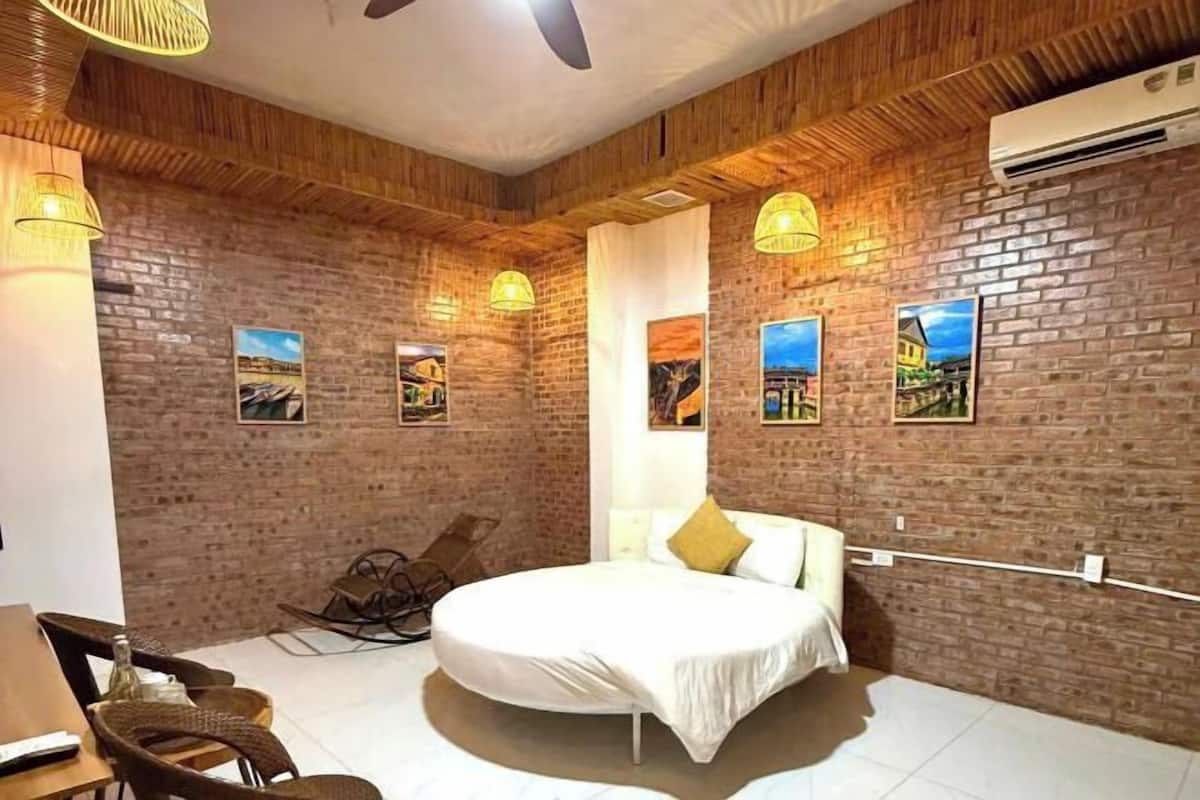 Ropa de cama de alta calidad y minibar
