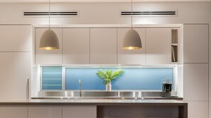 Interior - Sanctuary on Browning (Byron Bay)