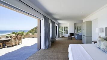 6 bedrooms, premium bedding, down duvets, Select Comfort beds