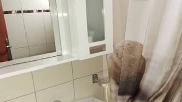 House | 3 bilik tidur