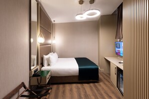 Deluxe Double Room | Bathroom