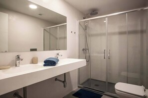 Haartrockner, Handtücher