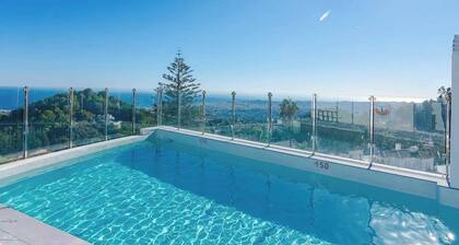 Spectacular new apartment with incredible sea views