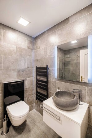 Hair dryer, towels