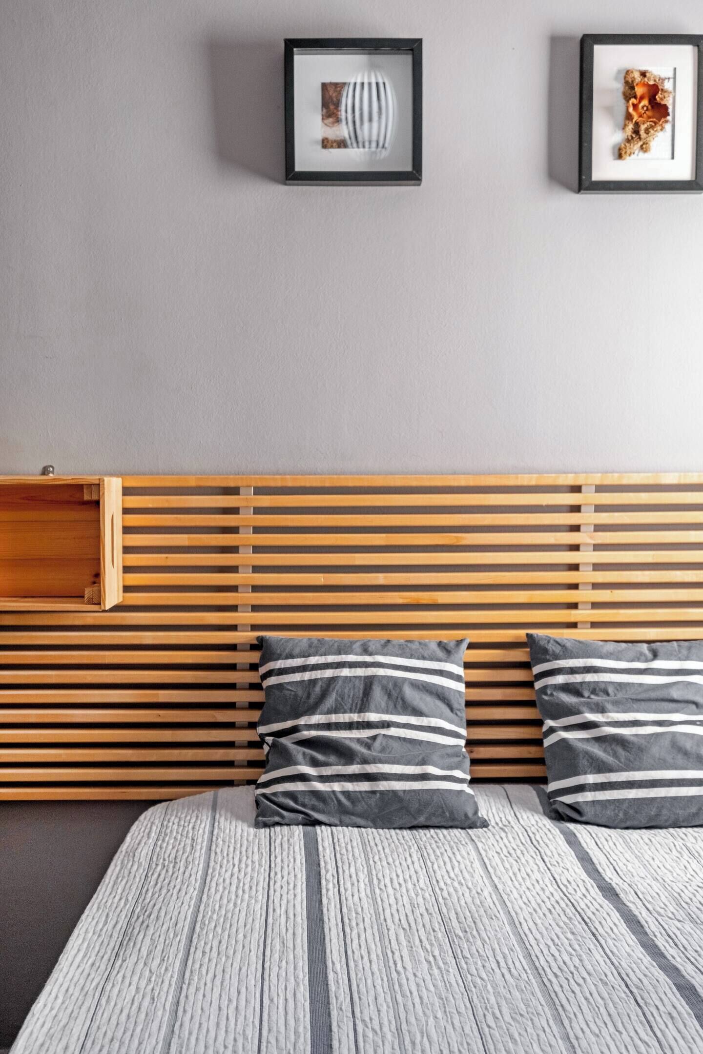 2 slaapkamers, een strijkplank/strijkijzer, gratis wifi, beddengoed