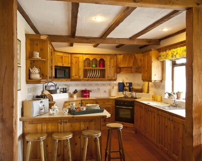 Thatcher's Rest Cottage
Winner 'Best beach holiday rental in Europe'.