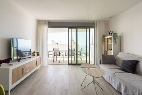 Mediterranean apartment with sea views in Mijas. Enjoy a stylish experience at this beautiful Mediterranean apartment with high qualities and breathtaking views of the Mediterranean Sea.