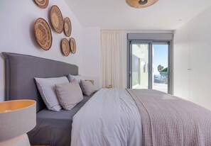 2 soverom, strykejern/-brett, wi-fi (inkludert) og sengetøy