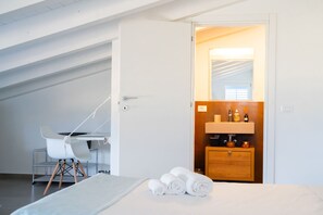 3 chambres, bureau, fer et planche à repasser, Wi-Fi