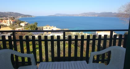 Impeccable 4-bed House in Nikiana