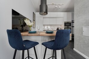 Dining - Kościuszki 142B | Fashionable Apartment | Parking (Wroclaw)