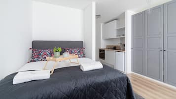 Berço de viagem, Wi-Fi, roupa de cama