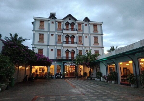Exterior