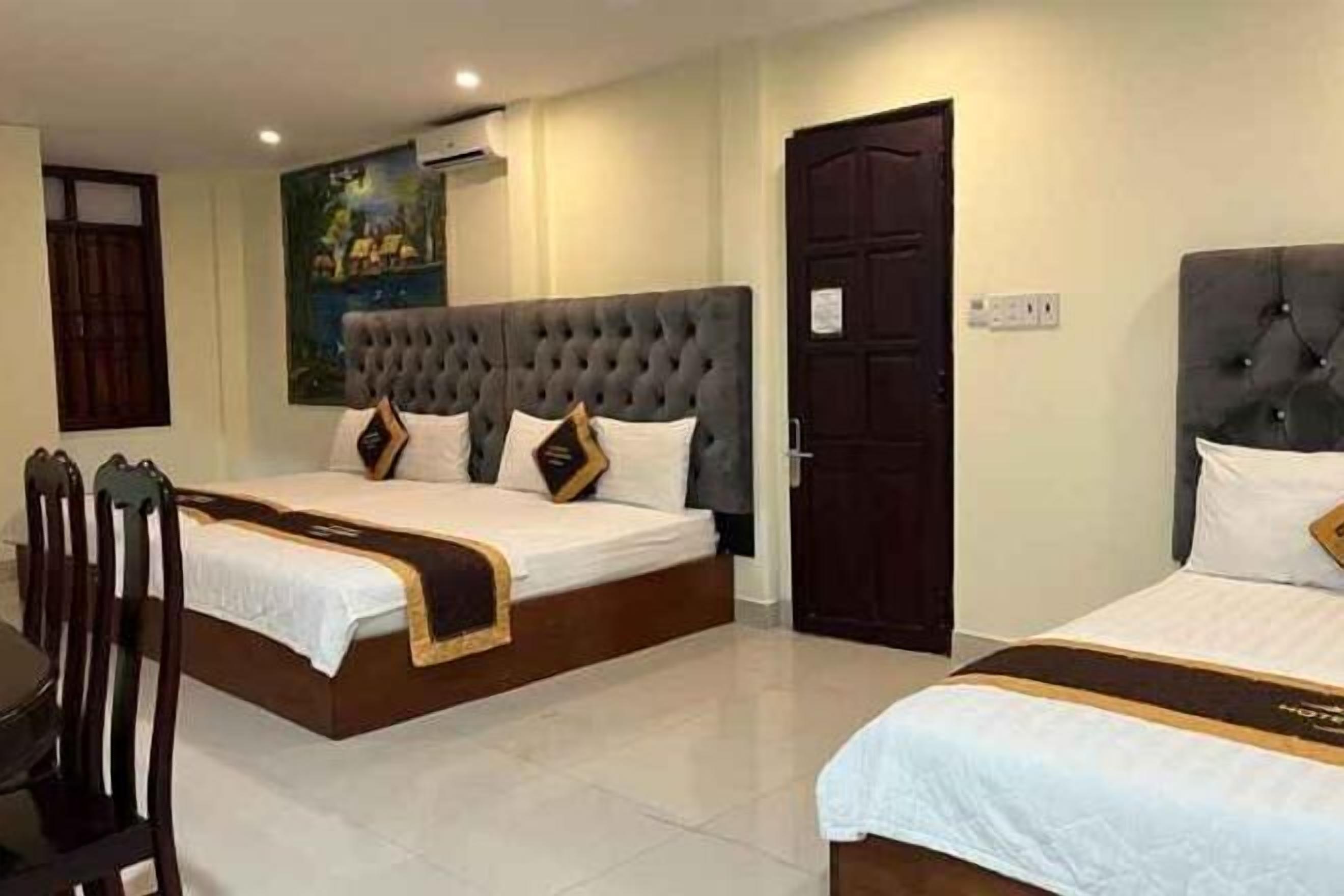 Minibar, bureau, rideaux occultants, chambres insonorisées