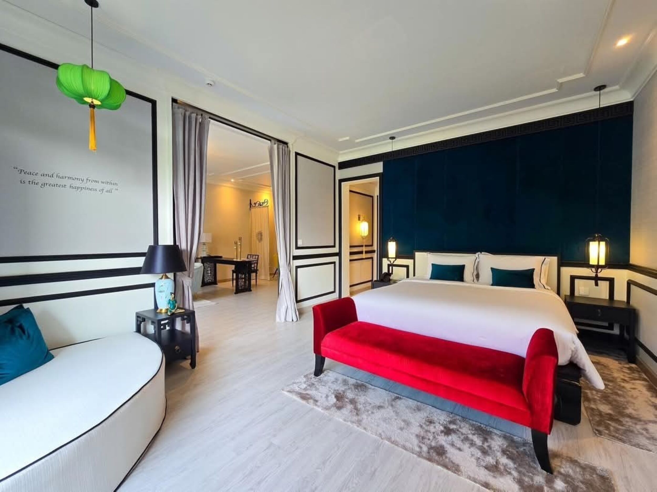 ห้องสวีท | โต๊ะทำงาน, ผ้าม่านกันแสง, Wi-Fi ฟรี, ผ้าปูที่นอน