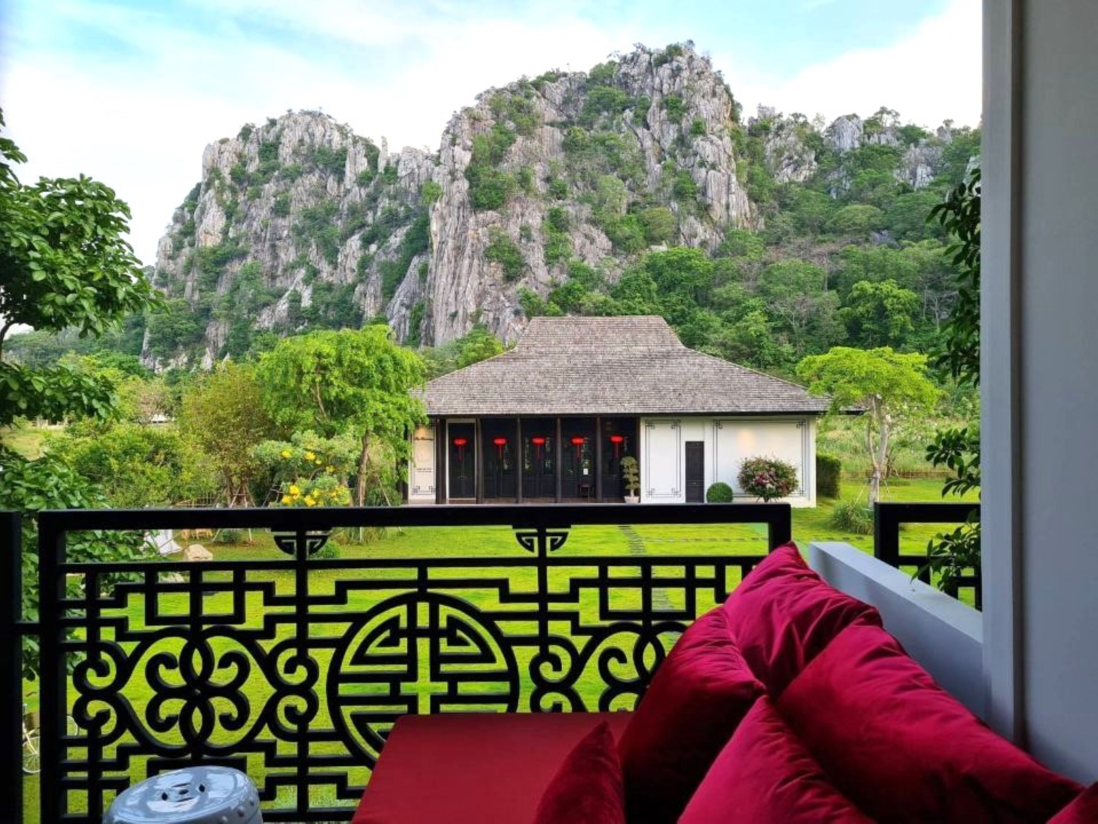 Quang cảnh từ phòng