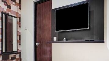 Deluxe-Doppelzimmer | Schreibtisch, laptopgeeigneter Arbeitsplatz, kostenloses WLAN