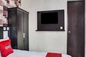 华丽双人房 | 办公桌、笔记本电脑工作区、免费 WiFi、床单
