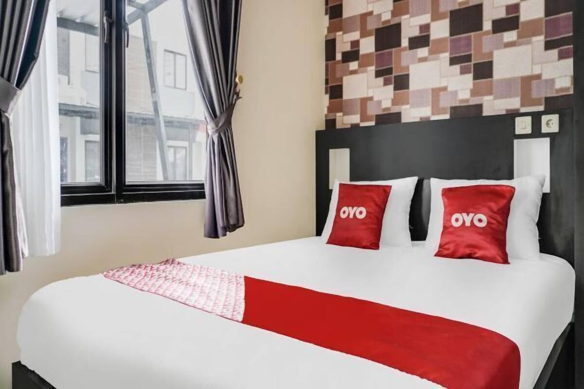 1 bedroom, desk, laptop workspace, free WiFi