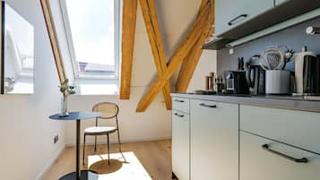 One-Bedroom Suite | Private kitchen | Fridge, stovetop, espresso maker, electric kettle