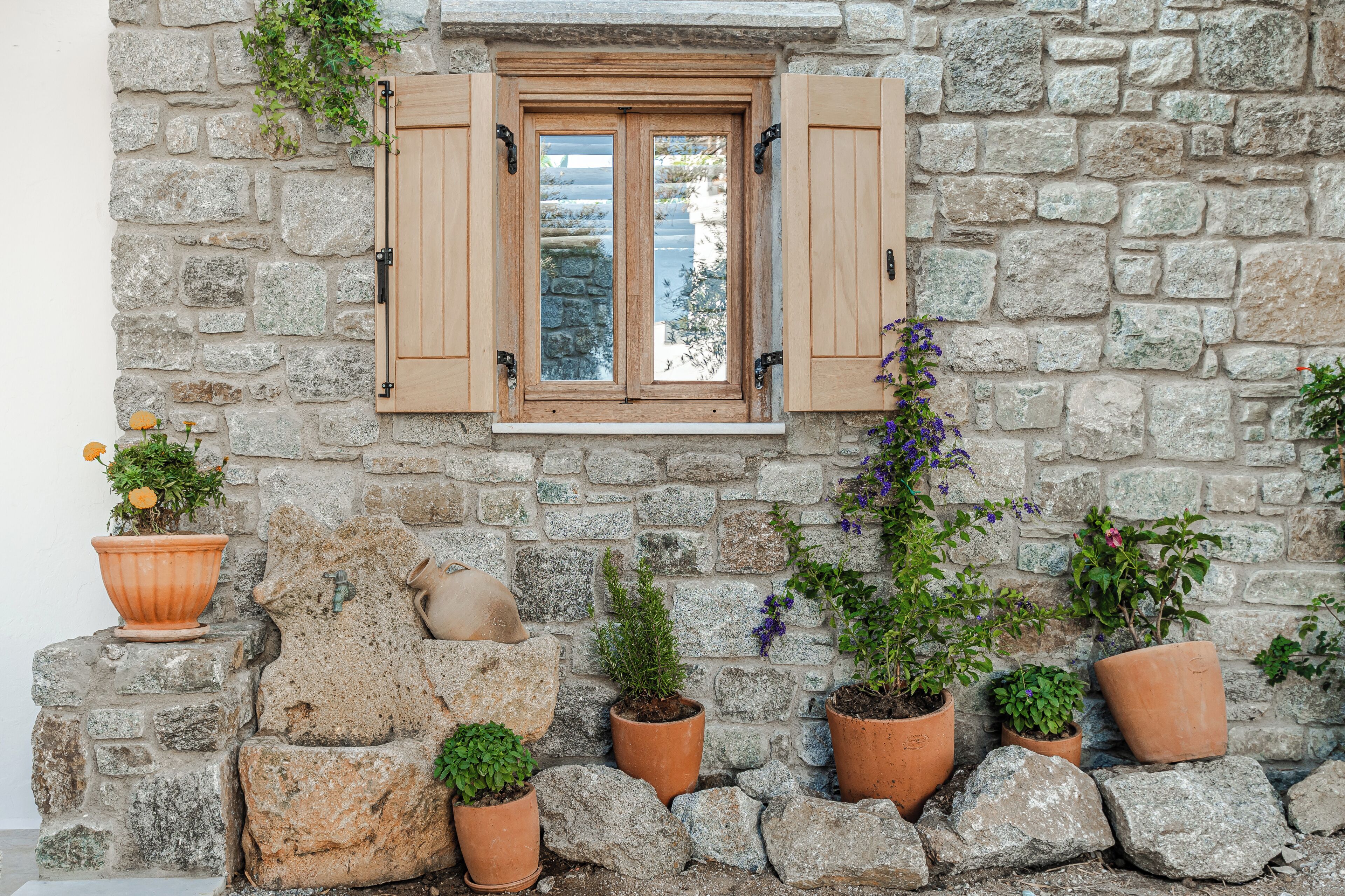 Luxury Villa, Hot Tub, Garden View | Terrace/patio