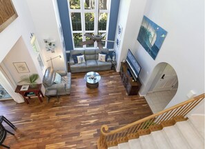 TV - Beautiful Resort Townhome - Prime Location Near Beach, Shopping, Restaurants! (Waikoloa)