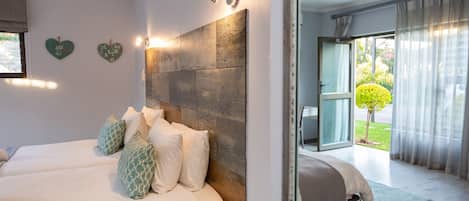 Family Apartment | Individually decorated, individually furnished, desk, laptop workspace