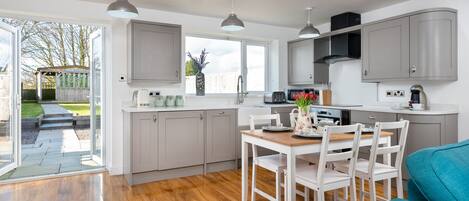 Cottage | Private kitchen