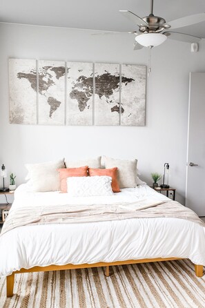 1 habitación, tabla de planchar con plancha, wifi y ropa de cama