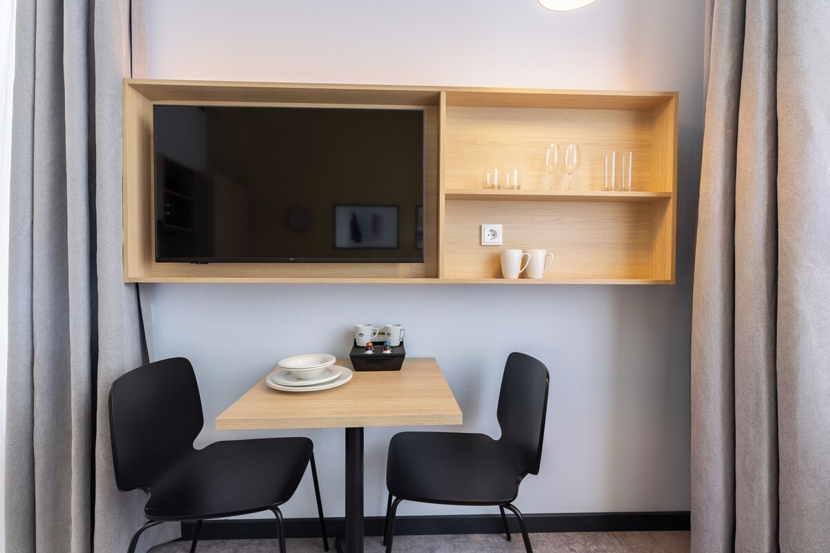 1 bedroom, in-room safe, iron/ironing board (on request)