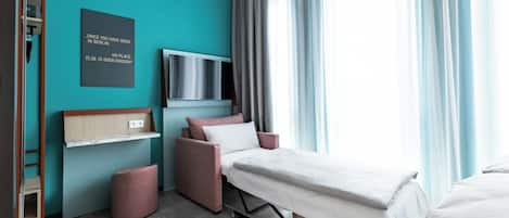 In-room safe, desk, laptop workspace, blackout drapes