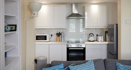 Swan Cove Gourock 1 Bedroom Apartment With Stunning sea Views