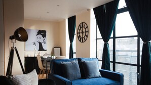 Unclassified image, 3 of 16, button - Spacious and peaceful London flat (Brentford)