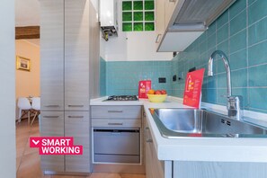 Fridge, microwave, dishwasher, toaster - Quartieri Central Home by Wonderful Italy (Torino)