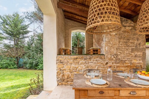 Le Patio- maison avec piscine