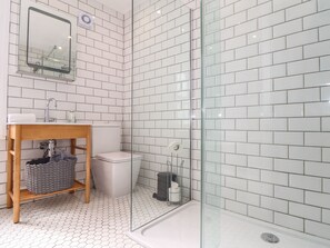 Shower - Mermaid Cottage (Penzance)