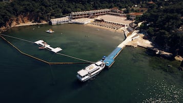 Plage privée, navette gratuite vers la plage, bar de plage