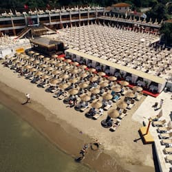 Plage privée, navette gratuite vers la plage, bar de plage