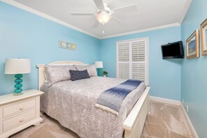 4 chambres, fer et planche à repasser, accès au Wi-Fi (inclus)