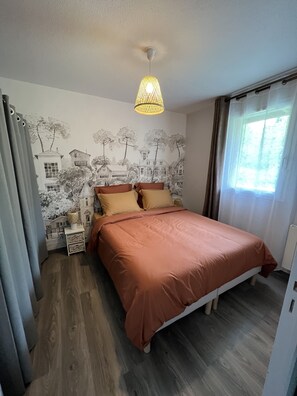 1 Schlafzimmer, Bügeleisen/Bügelbrett, Reisekinderbett, kostenloses WLAN