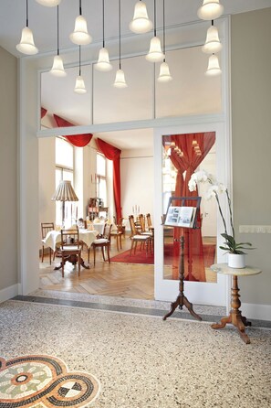 Reception - Hotel Terrasse am See (Vitznau)