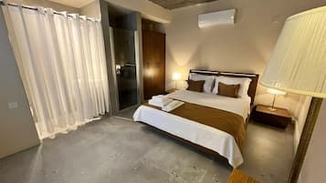 Camera Deluxe | Biancheria da letto di alta qualità, ferro/asse da stiro, Wi-Fi gratuito