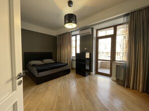 2 Schlafzimmer, Bügeleisen/Bügelbrett, Internetzugang