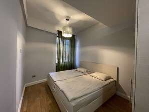 2 Schlafzimmer, Bügeleisen/Bügelbrett, Internetzugang