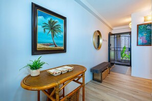 Interior - Kihei Alii Kai D201 Ocean View 1BR/1BA Escape (Kihei)