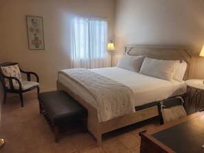 1 bedroom, desk, iron/ironing board, free WiFi