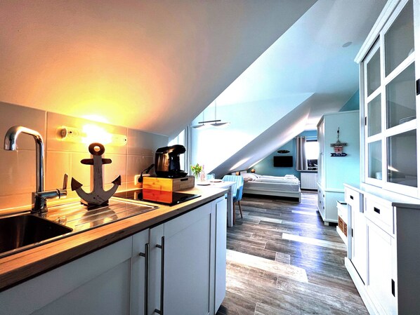 Fridge, stovetop, coffee/tea maker, toaster - Sanibel Island Zentral, mit Kostenlosem Parkplatz (Büsum)