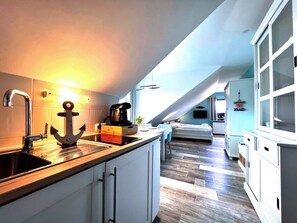 Fridge, stovetop, coffee/tea maker, toaster - Sanibel Island Zentral, mit Kostenlosem Parkplatz (Büsum)